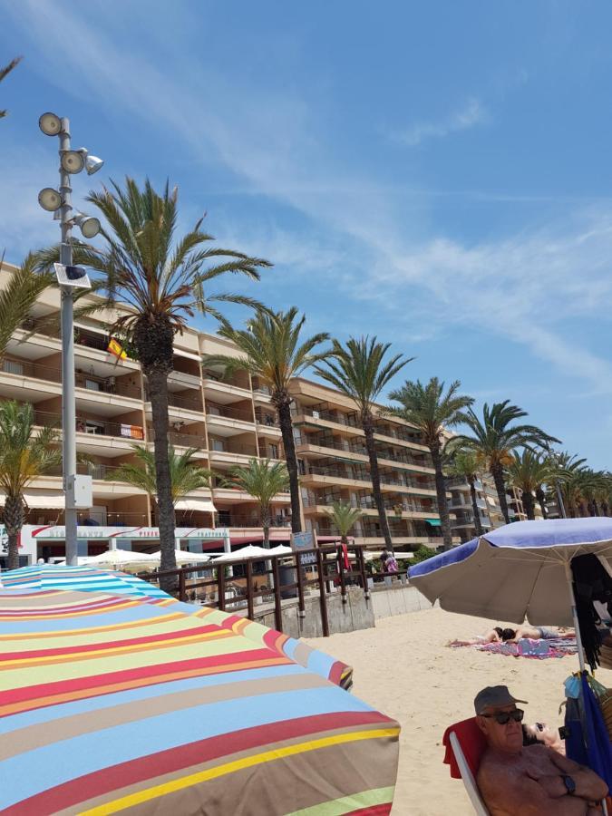 Gemuetliche Ferienwohnung In Torrevieja Ca100M Vom Strand Playa Del Cura Entfernt المظهر الخارجي الصورة